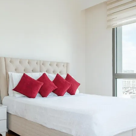 Charming Flat W Pool Gym In Bagcilar Appartement *